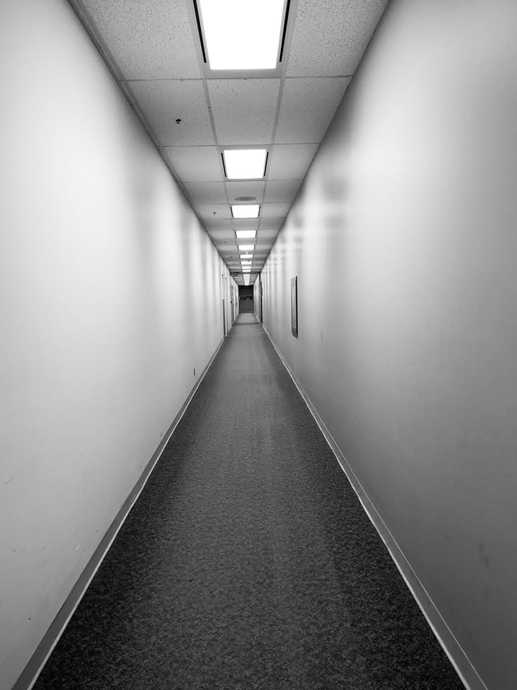 This is the sound of stomping on a hallway<audio controls src='/audio/Stomping on hallway copy.mp3'></audio>